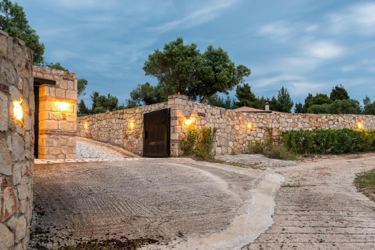 Sithonian Blue Royal Villa Νικήτη Εξωτερικό φωτογραφία